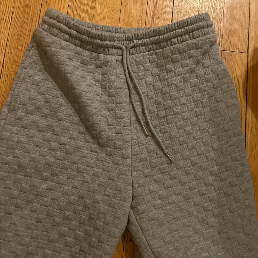 Rivir Checked Sweatpants - Picture 7 of 7
